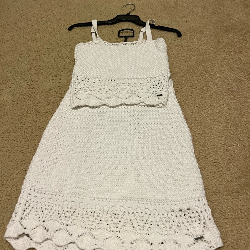 [SOLD] White Holister Knitted Set